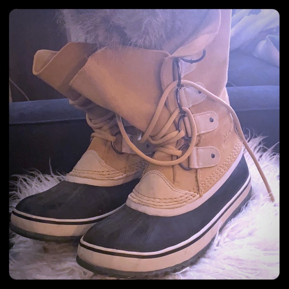 Sorel Winter Boots barely worn